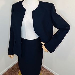 Tahari  Artur S. Levine Crew Neck Jacket Skirt Suit - Navy Blue - Size 14P  New